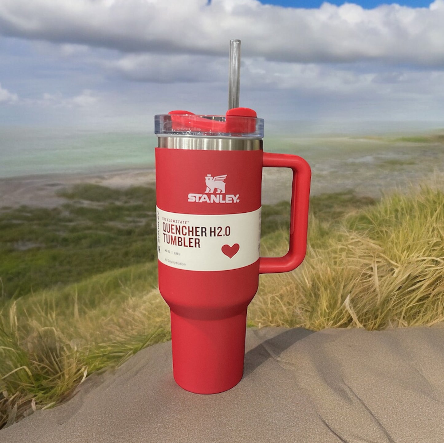 Stanley Quencher H2.O Travel Mug Valentine Edition